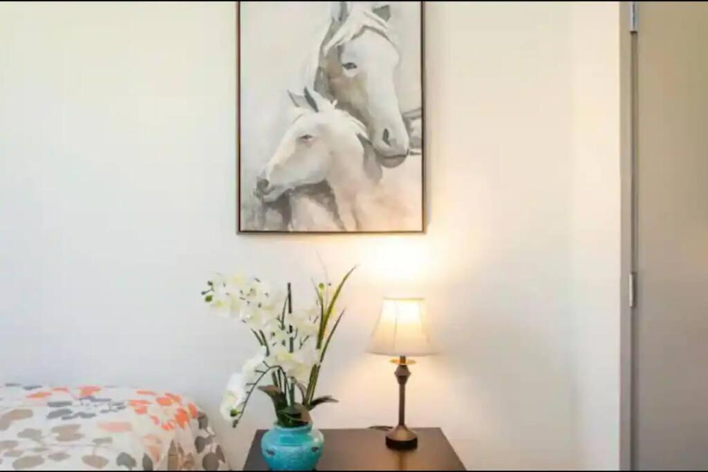 Sleeps 10 In Gaslamp Quarter Elegant 3 Bedroom Near Convention * San Diego