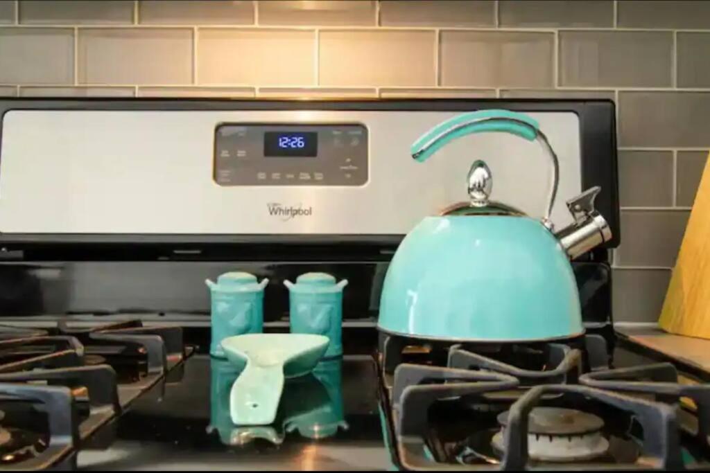 Sleeps 10 In Gaslamp Quarter Elegant 3 Bedroom Near Convention * San Diego